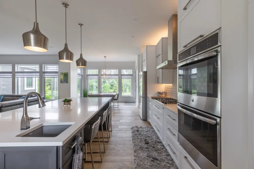 Contemporary Prairie Lifestyle by Joseph Myers, Architect, Inc. - Photo 12