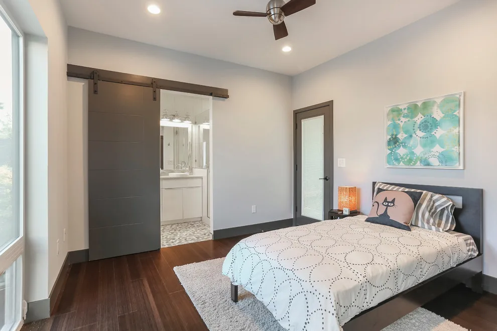 Monterey Avenue Bespoke Residence by California At Home - Photo 11