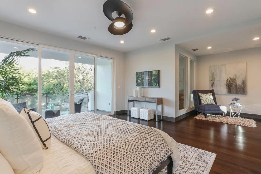 Monterey Avenue Bespoke Residence by California At Home - Photo 6