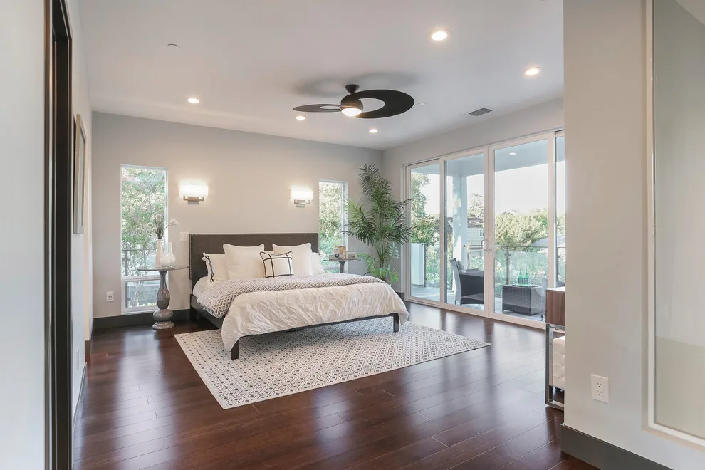 Monterey Avenue Bespoke Residence by California At Home - Photo 20