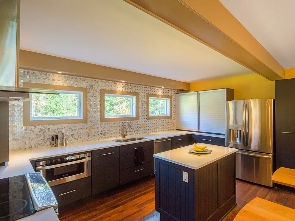 Modern Moren Loop Residence by Christian C. Carey, Architect, P.C. - Photo 2