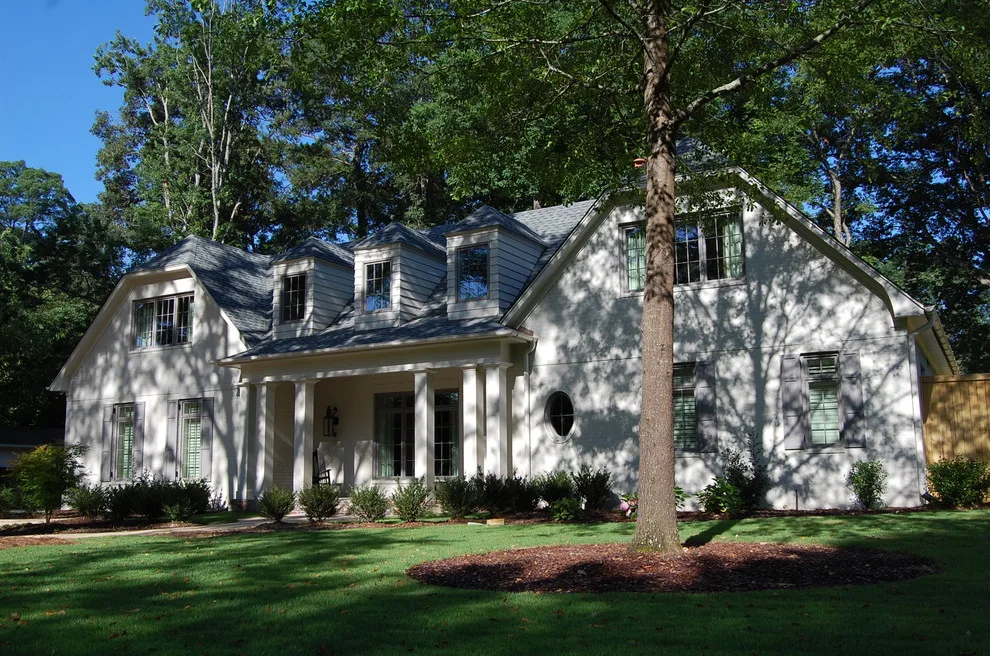 Mountain Brook Modern Home by Blackmon Rogers Architects, LLC - Photo 3