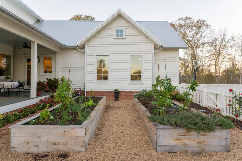 Hilltop Estate Farm by Arcisan, Inc. - Photo 16