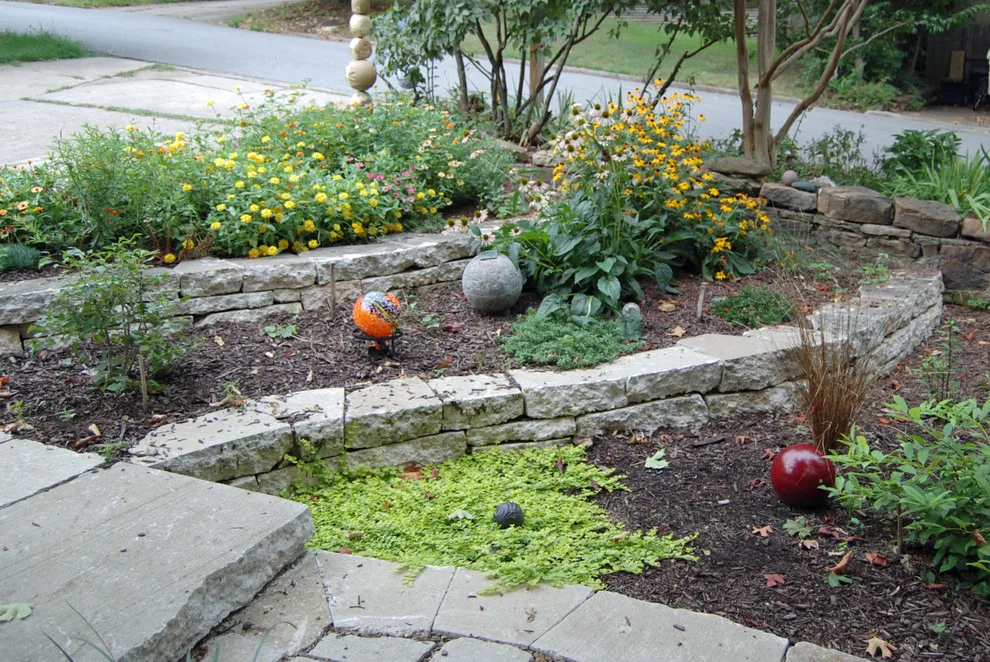 Mulhollan Water Garden by Bowerbird Design LLC - Photo 4