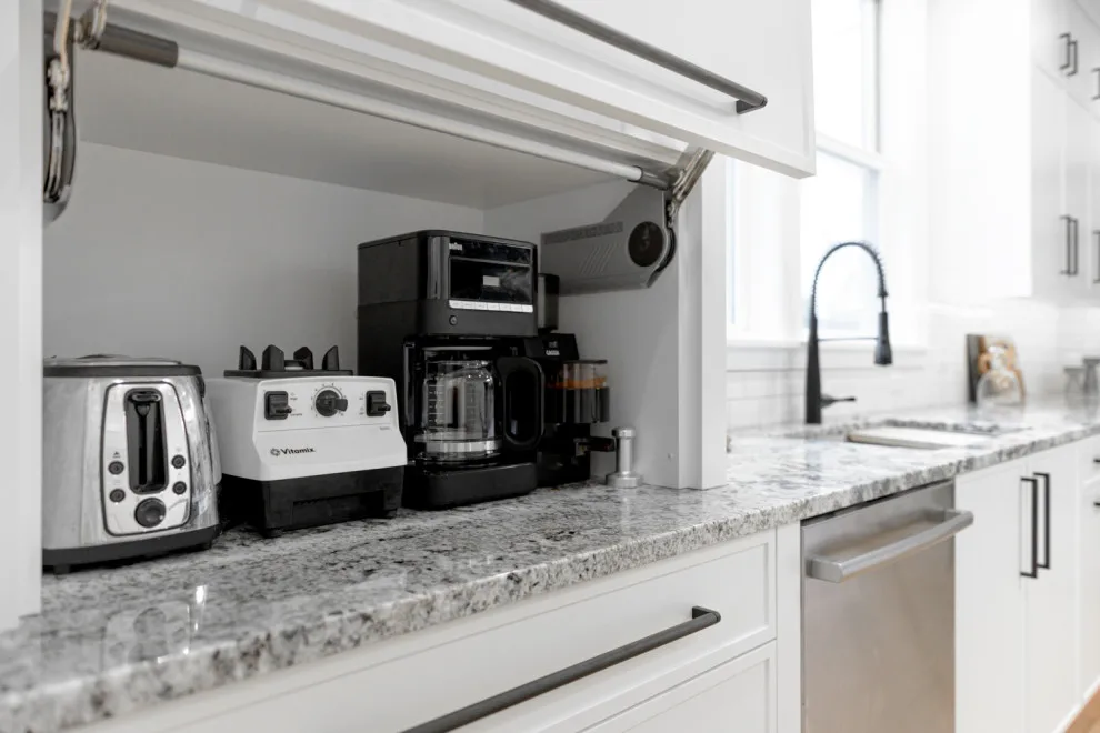 North 6th Avenue by Distinctive Design Studio - Photo 16