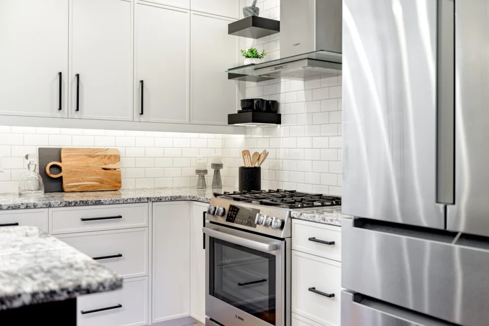 North 6th Avenue by Distinctive Design Studio - Photo 23