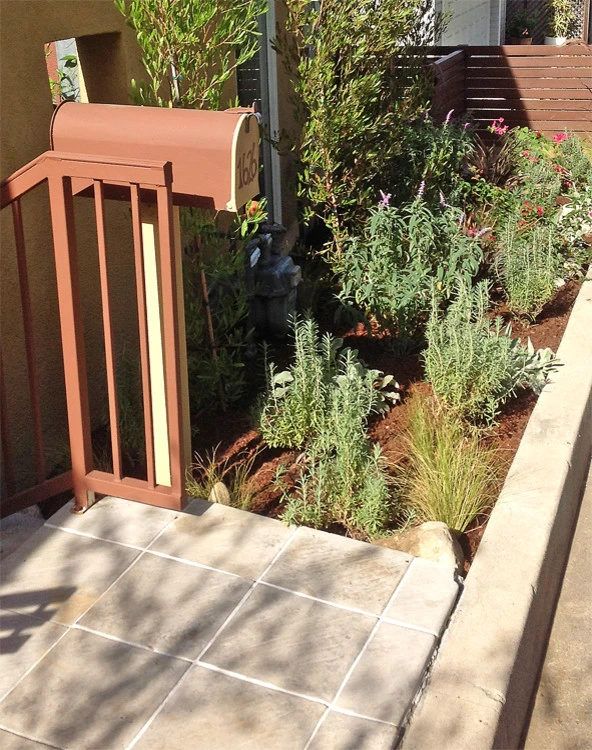 Low-Maintenance Landscape Elements by Flores Artscape, Inc. - Photo 14