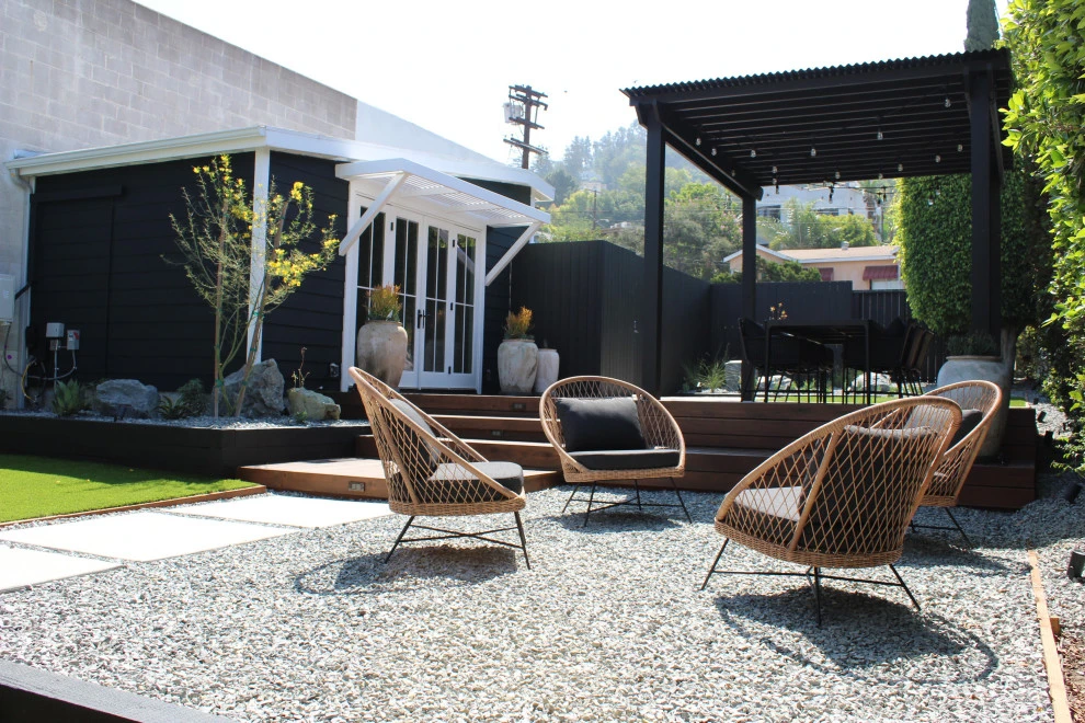 Backyard Splendor by Flores Artscape, Inc. - Photo 7