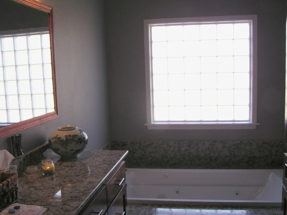 Aquatic Center Residence by T.G. I. Vaughn, Architect - Photo 4