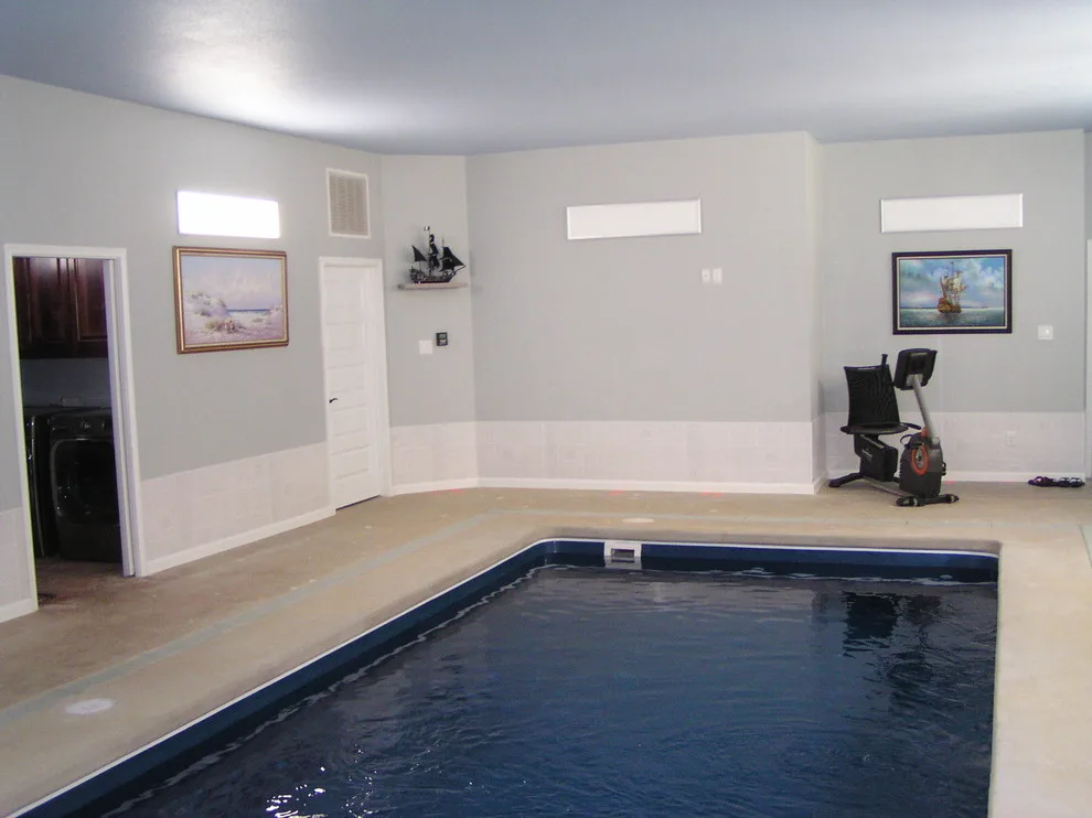 Aquatic Center Residence by T.G. I. Vaughn, Architect - Photo 15