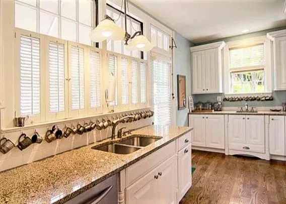 Neoclassicism by Denis Littrell And Associates - Photo 16