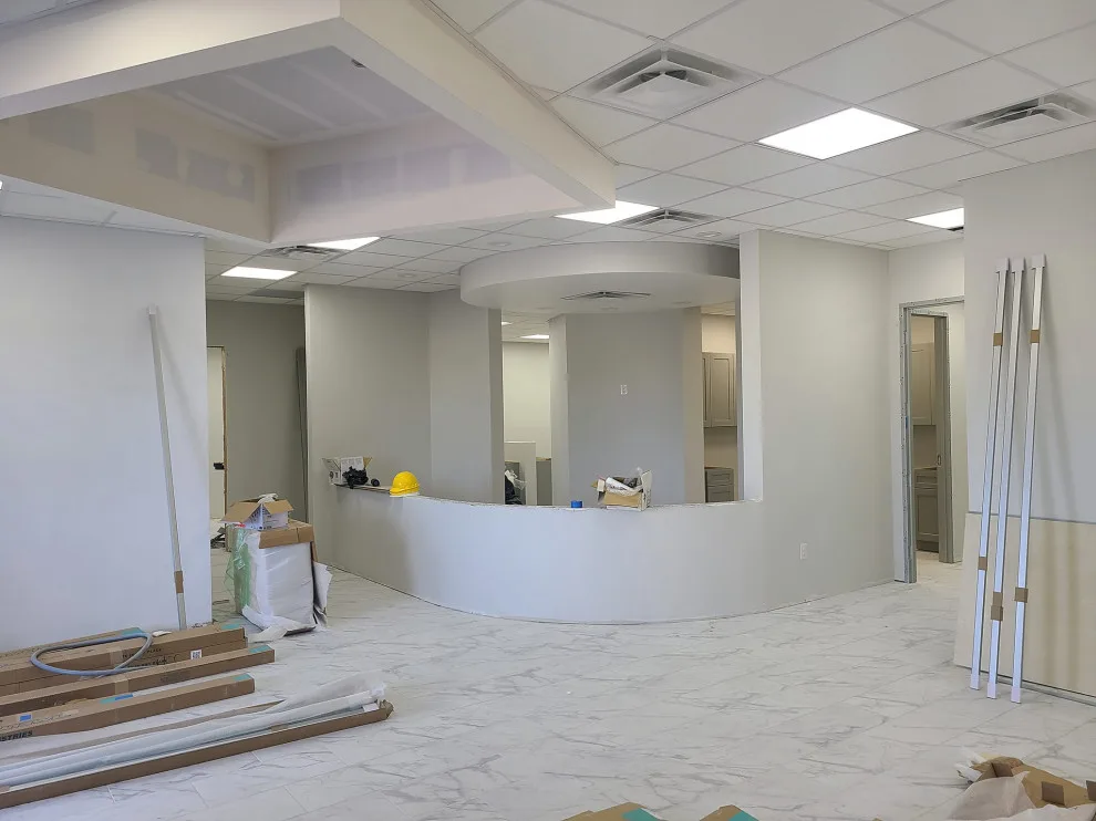 San Antonio Dermatology Clinic Renovation by Franklin & Zaldivar Architecture And Planning - Photo 25