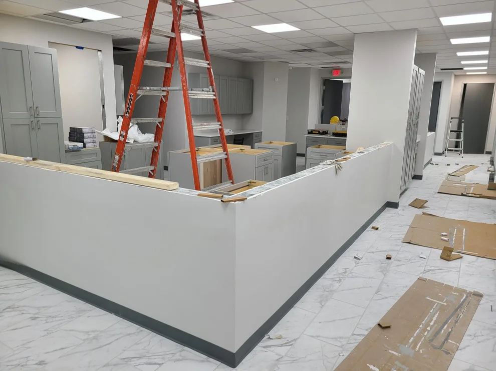 San Antonio Dermatology Clinic Renovation by Franklin & Zaldivar Architecture And Planning - Photo 16