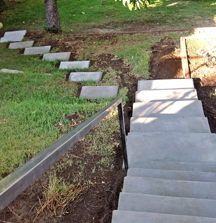 Concrete in Landscaping by Flores Artscape, Inc. - Photo 7
