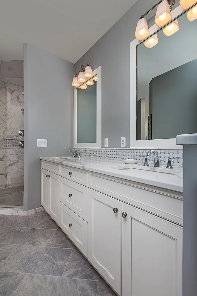 Newport Restroom by Angelini And Associates Architects - Photo 2