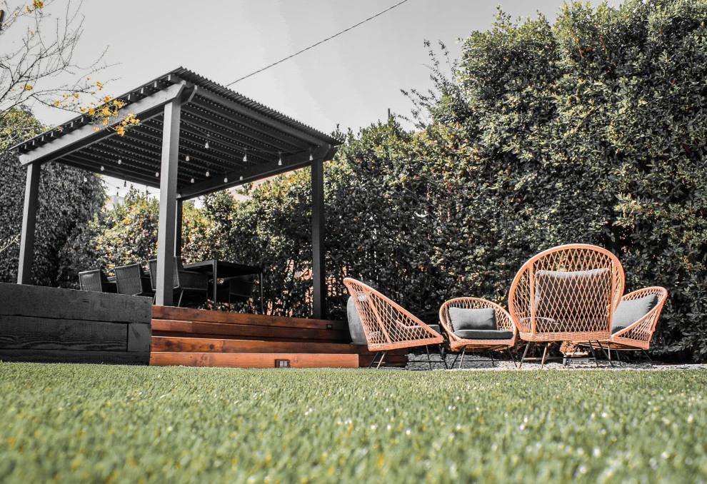 Backyard Splendor by Flores Artscape, Inc. - Photo 6