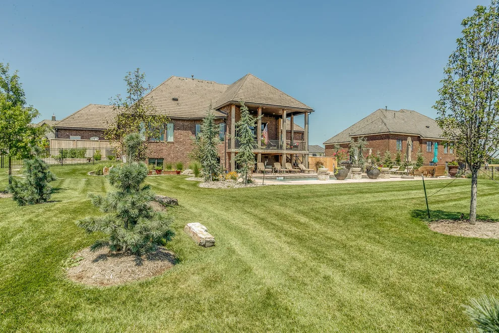 Nies Homes Waterfront at 10411 E Summerfield Circle by Design Group Architects Ltd. - Photo 50