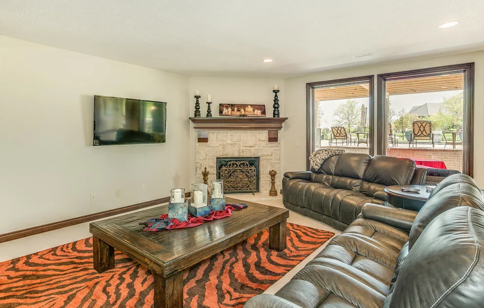 Nies Homes Waterfront at 10411 E Summerfield Circle by Design Group Architects Ltd. - Photo 16