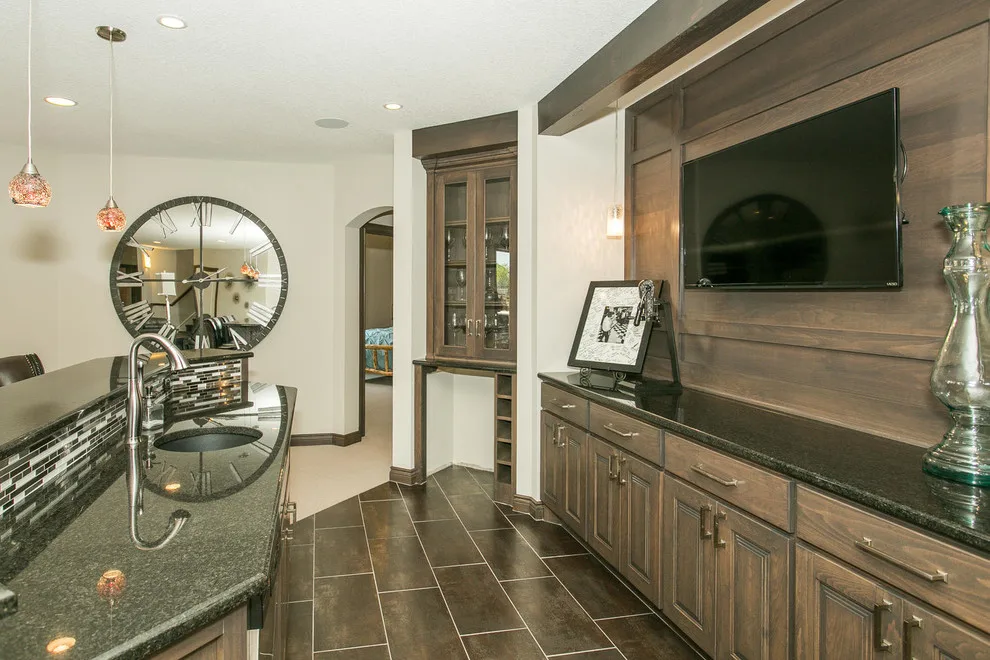 Nies Homes Waterfront at 10411 E Summerfield Circle by Design Group Architects Ltd. - Photo 5