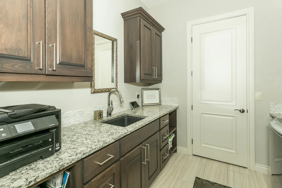 Nies Homes Waterfront at 10411 E Summerfield Circle by Design Group Architects Ltd. - Photo 6