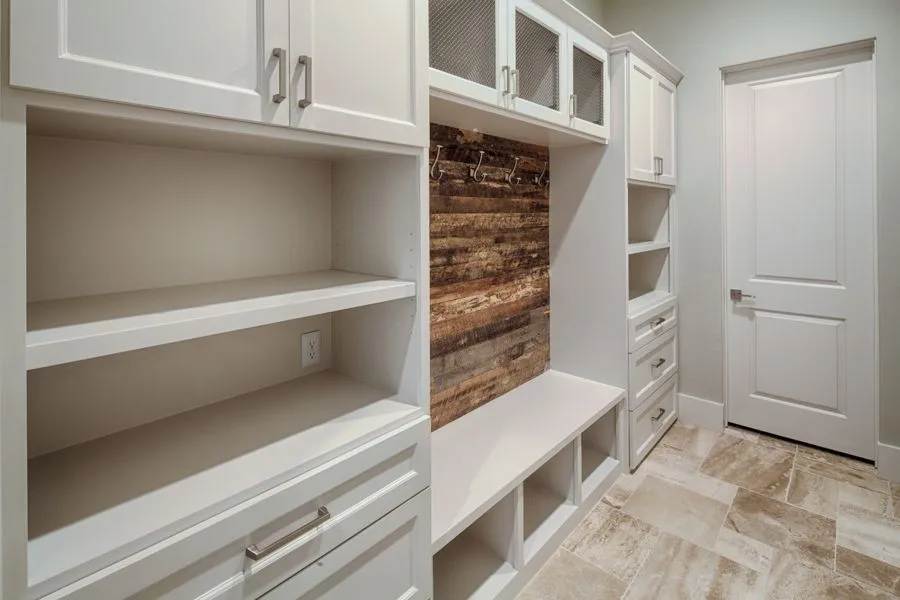 Oak Estates Contemporary Classic by Design DCA - Photo 20