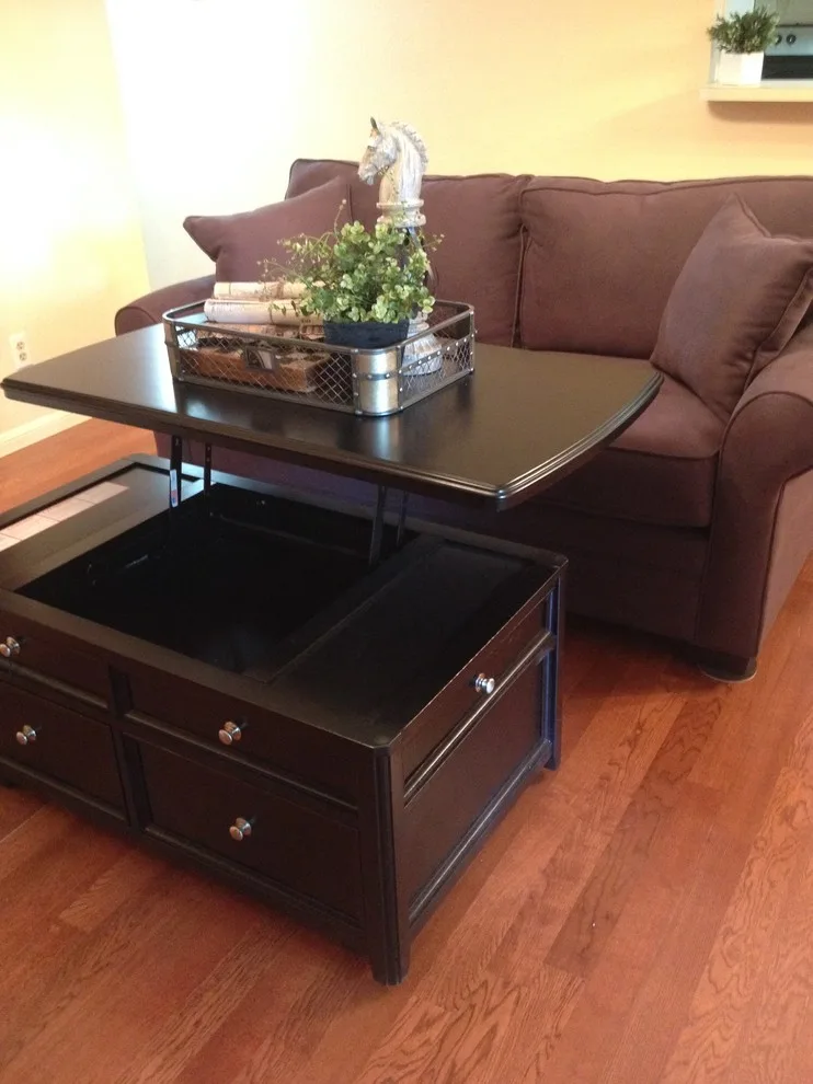 Bachelor Quarters by Organization Saves Lives - Photo 10