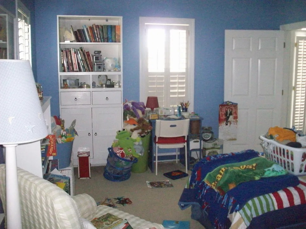 Bedroom Arrangement 2010 - Historic Community CV by STR8N UP Professional Organizing Services - Photo 2