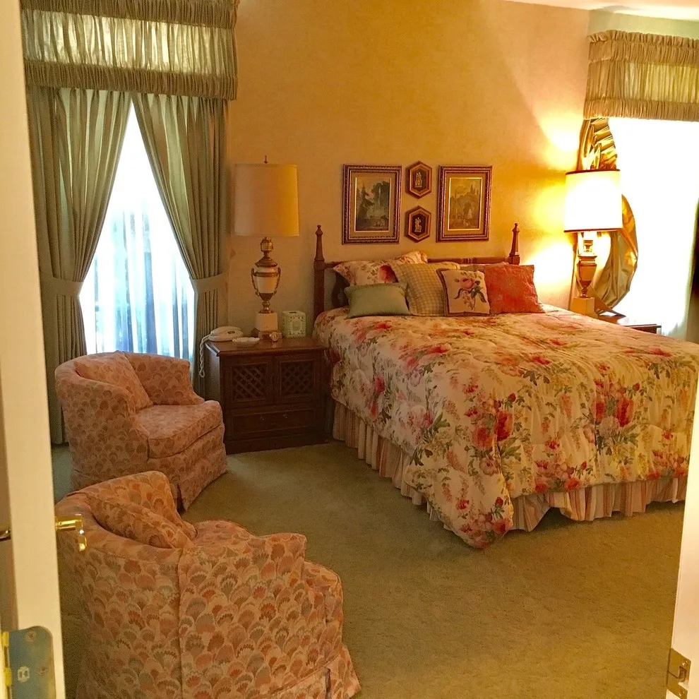 Living Room and Bedroom - Transformation Through Staging by The De-Clutter Box Organizing, Staging, & Moving - Photo 5