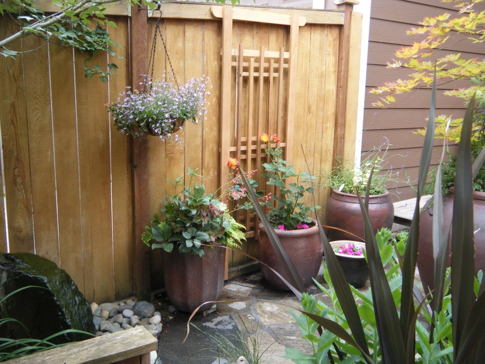 Small backyards by Puget Sound Landscaping, Inc. - Photo 4