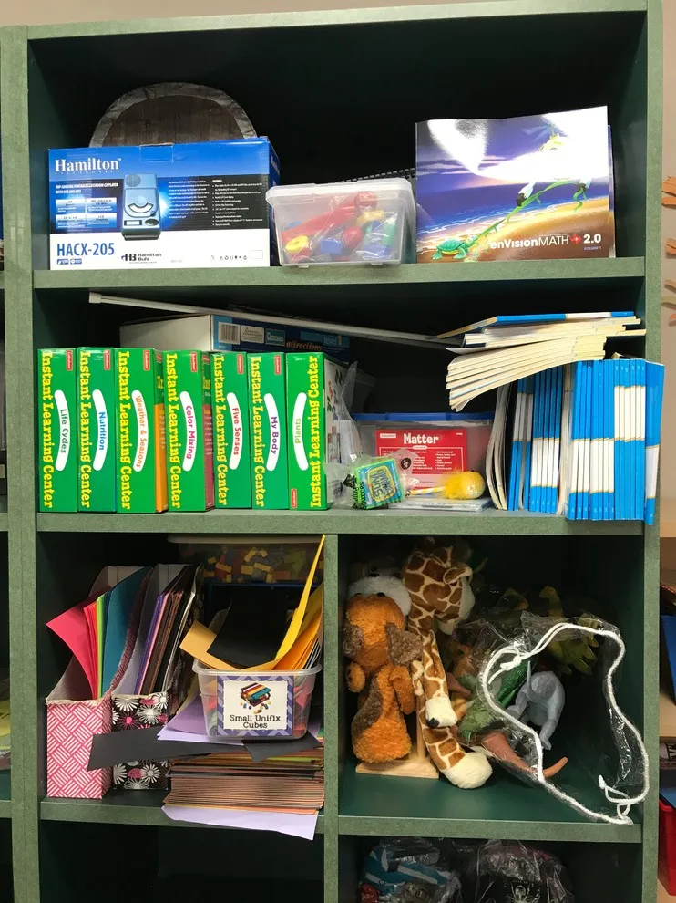 Classroom Arrangement by Amy Arnold Professional Organizer - Photo 3
