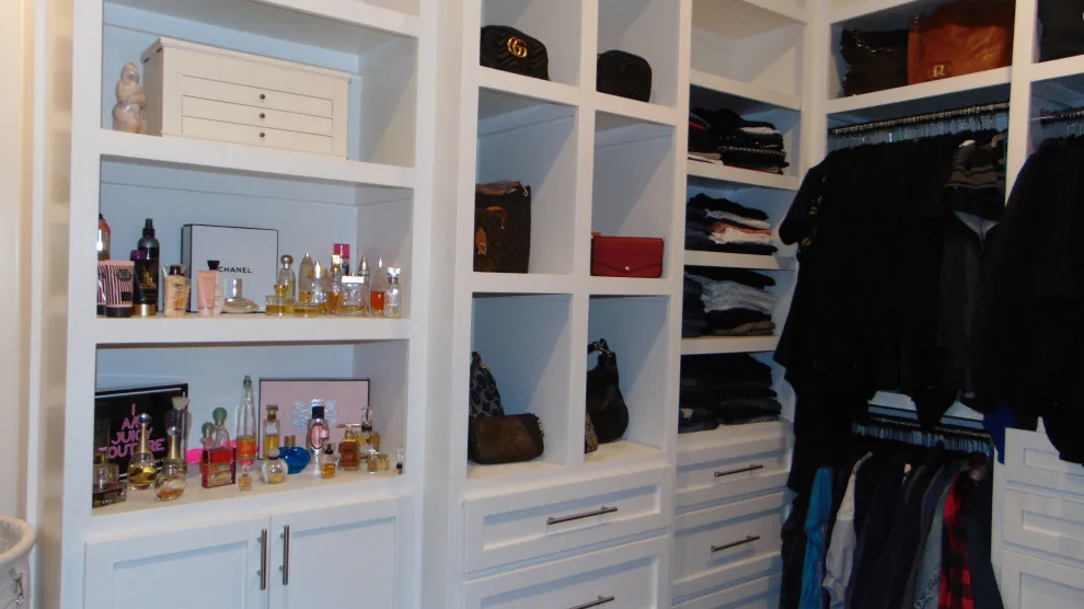 Wardrobes by Starr Design And Organization - Photo 8