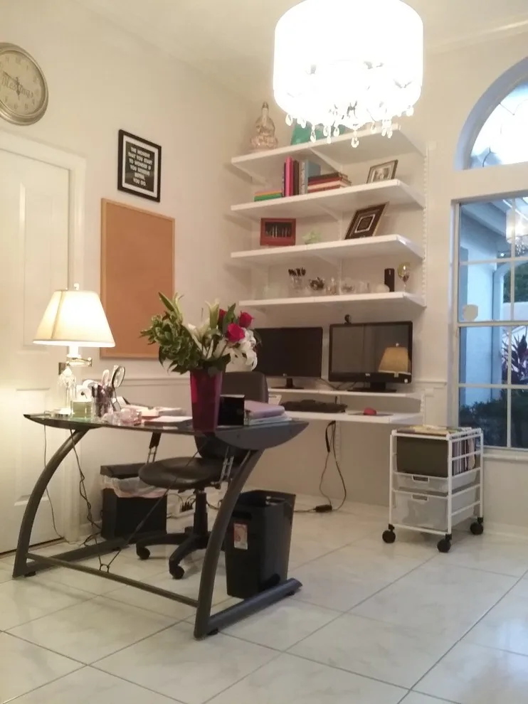 A Staged Home - Photo 10