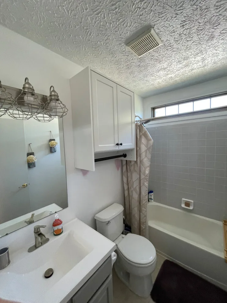 Restroom Organization by ShelfGenie Of Columbus - Photo 4