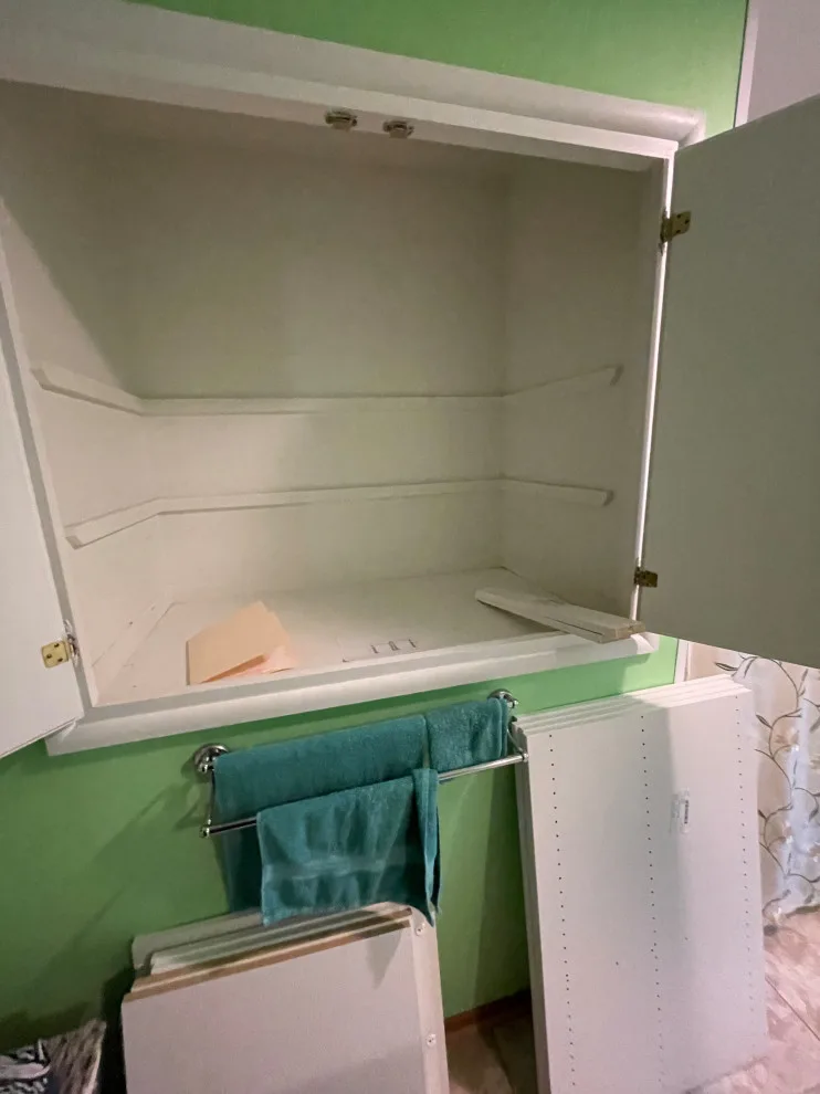 Restroom Organization by ShelfGenie Of Columbus - Photo 2