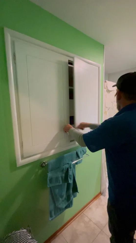 Restroom Organization by ShelfGenie Of Columbus - Photo 6