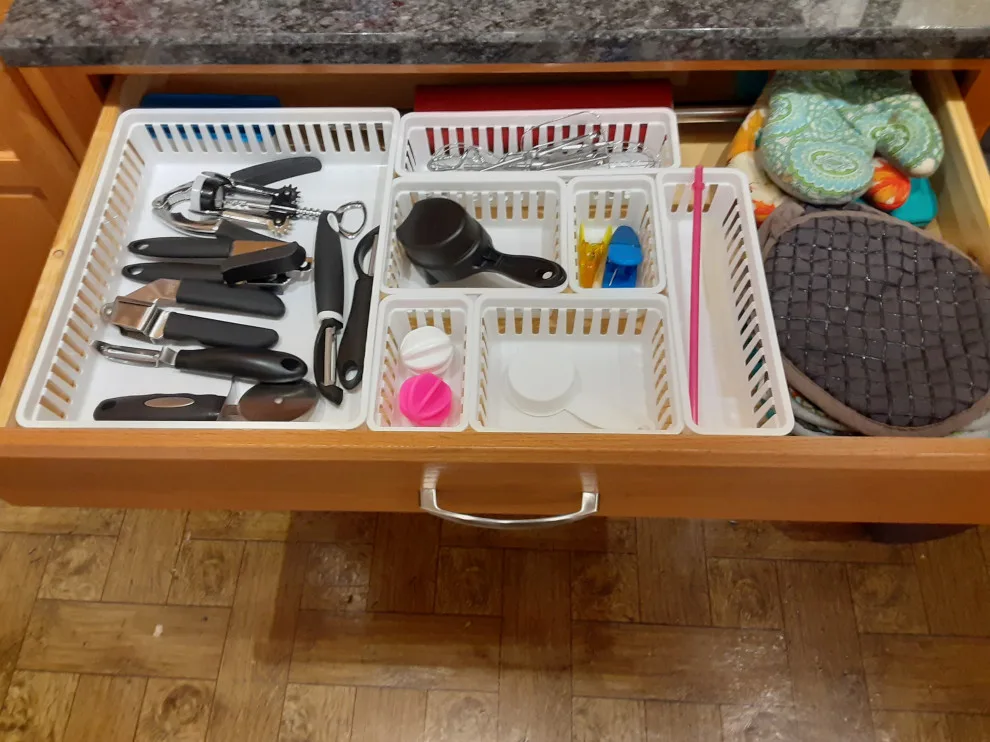 Decently In Order - Photo 10