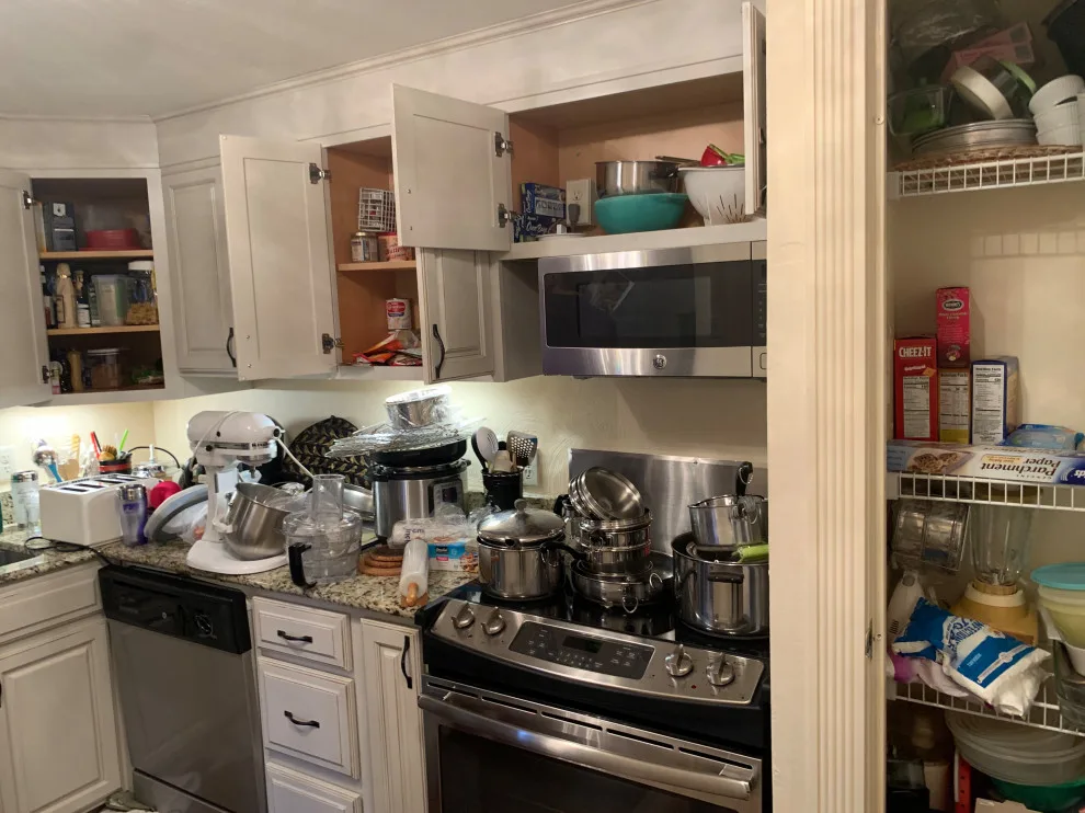 Pantries and Cabinets for the Kitchen by Discover Organizing Inc. - Photo 8