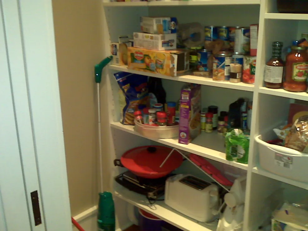 Pantry Project 2012 - Lowndes Point TB by STR8N UP Professional Organizing Services - Photo 2