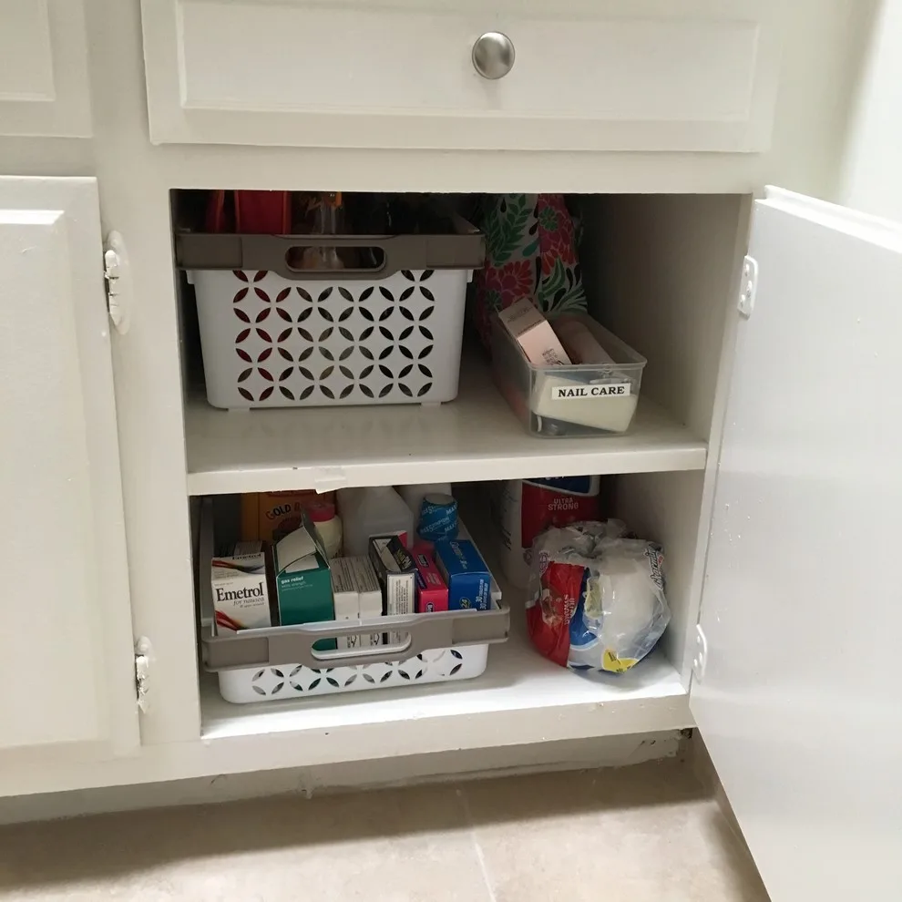 Los Angeles/Master Bathroom Organization by Abbey Claire Professional Organizing - Photo 6