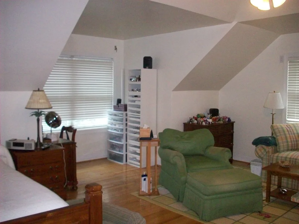 Primary Sleeping Quarters 2009 - James Island AT by STR8N UP Professional Organizing Services - Photo 2