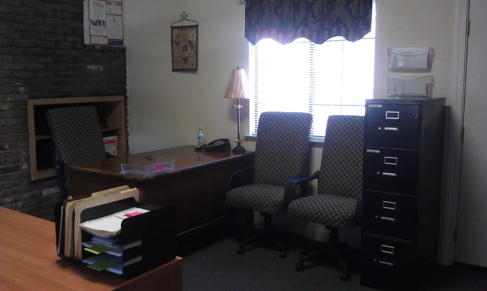 Work and Study Space by ARP Organizing & More - Photo 14