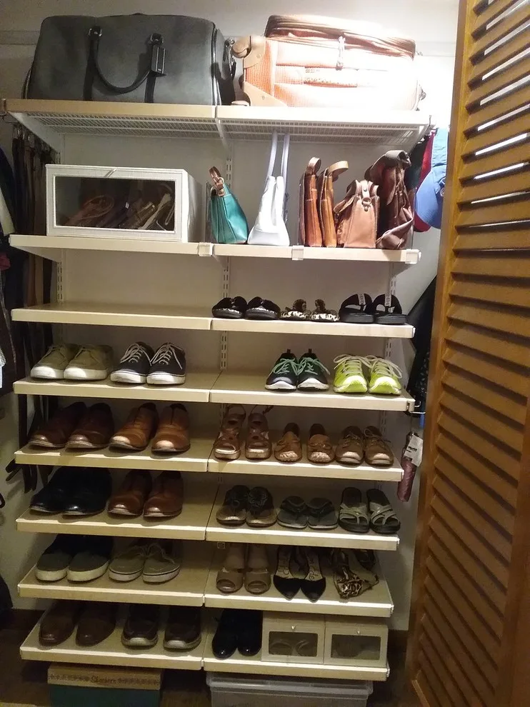 A Staged Home - Photo 14