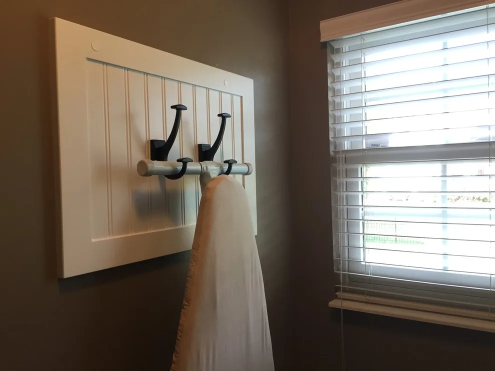 Laundry and Mudroom with Beadboard Design by Jessica Earley - Photo 5