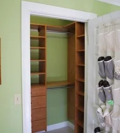Engaging and Affordable Backdrops for Closet Enhancement by Closet Solutions - Photo 4
