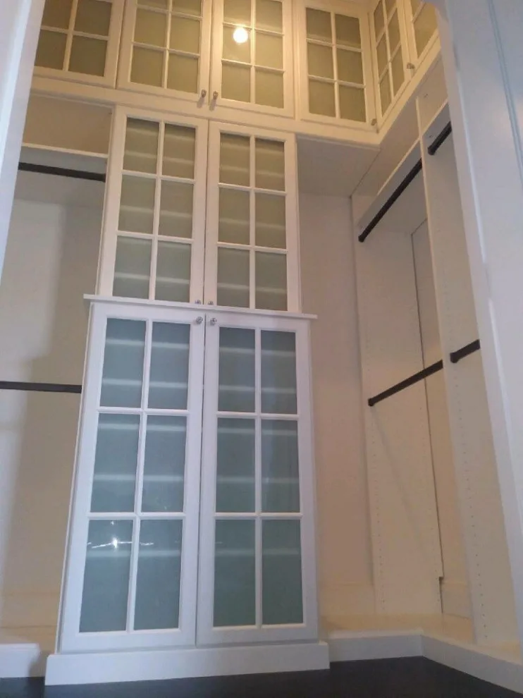 Boston Brownstone Wardrobes by Helene Hass Tatkow - Photo 2