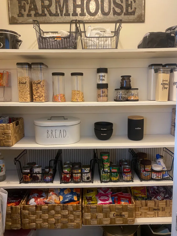 Carissa's Food Store by Easy Organizing Solutions - Photo 9