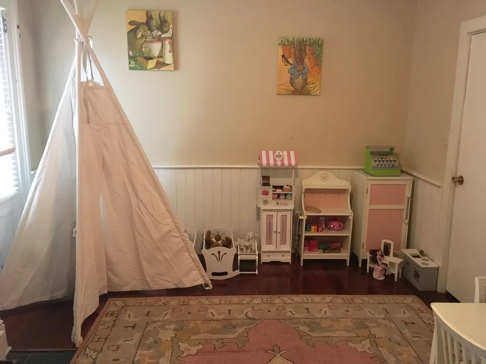 Home Staging for Property Listing by House Of Von Professional Organizing Solutions - Photo 8