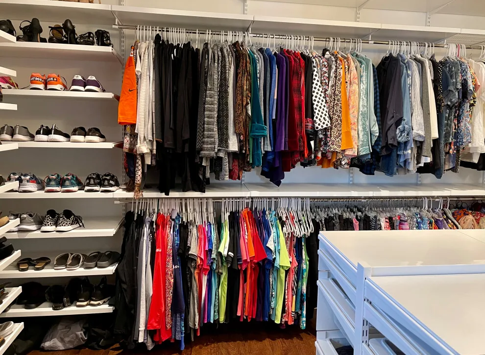 Room Redefined - Photo 4