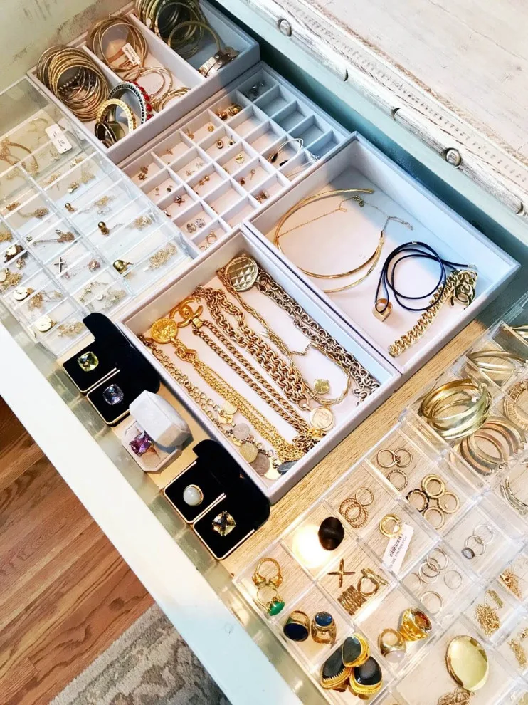 Wardrobe Organization Initiatives by Simplify Studio - Photo 15