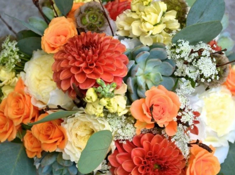 Arrangements by Interior & Exterior Environmental Designs - Photo 2